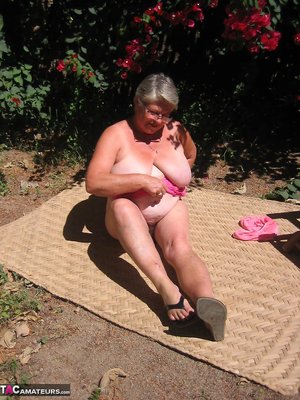 TAC Amateurs pleased to share with you a free gallery with Girdle Goddess xxx gallery 268773